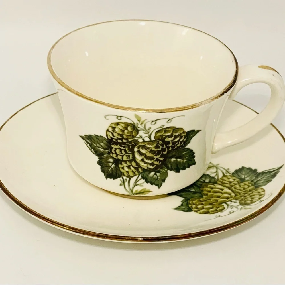 Vintage Hops Teacup & Saucer Botanical Gold Rim Royal Worcester Hop Mathon Green